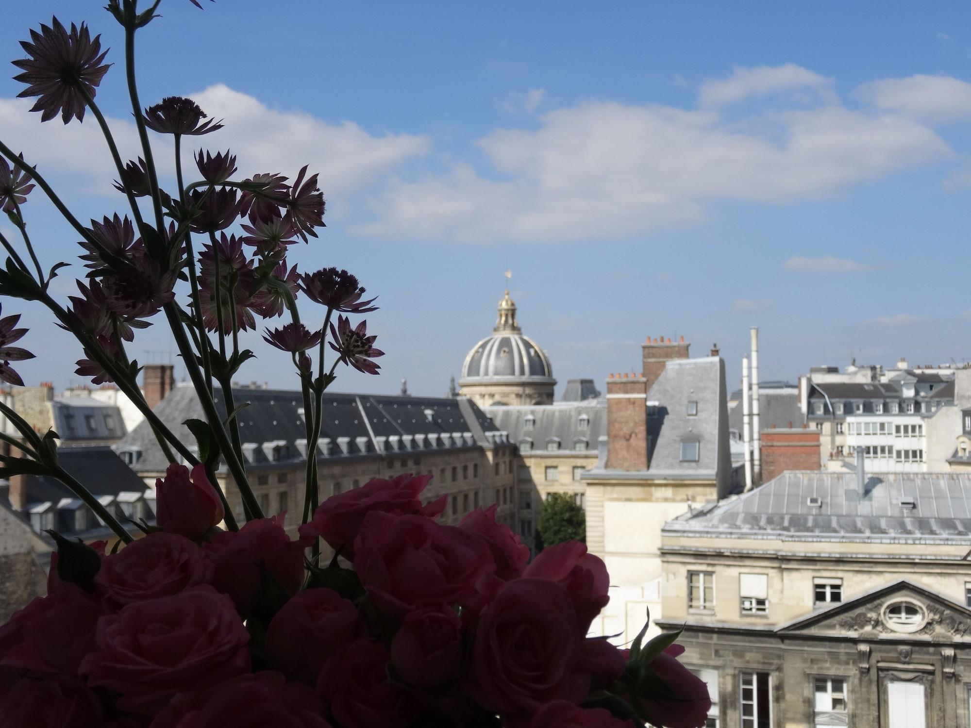 Hotel Du Prince De Conti Paris Bagian luar foto