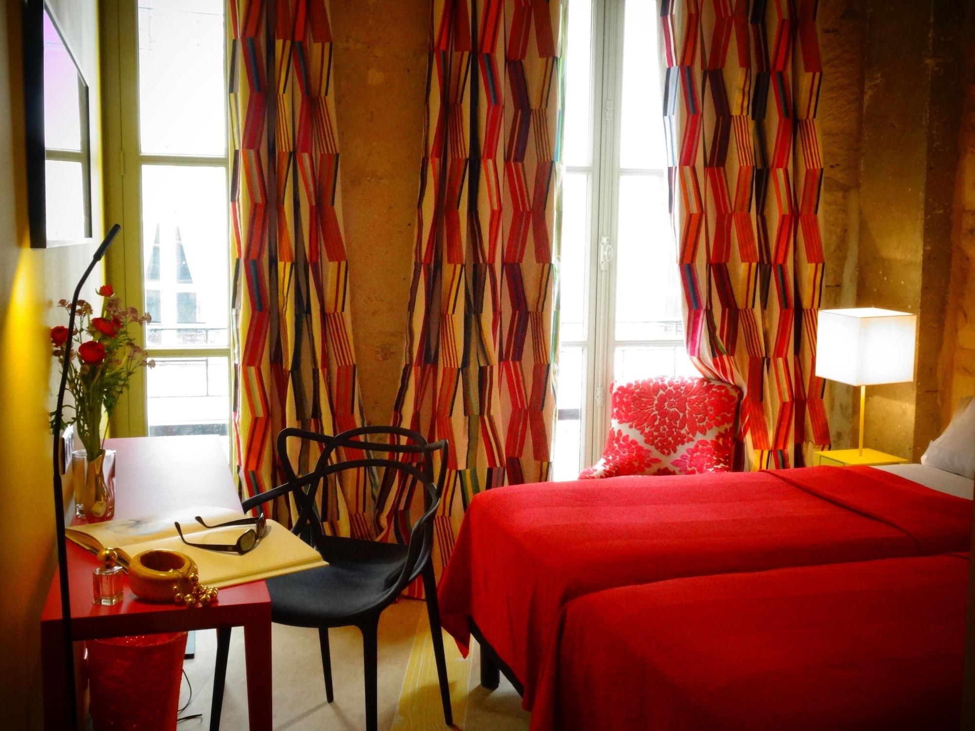 Hotel Du Prince De Conti Paris Bagian luar foto