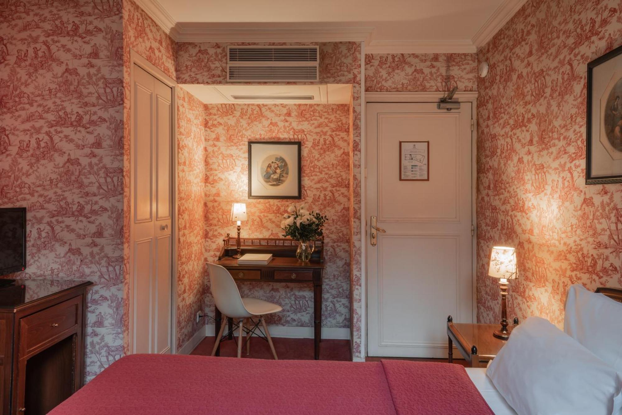 Hotel Du Prince De Conti Paris Bagian luar foto